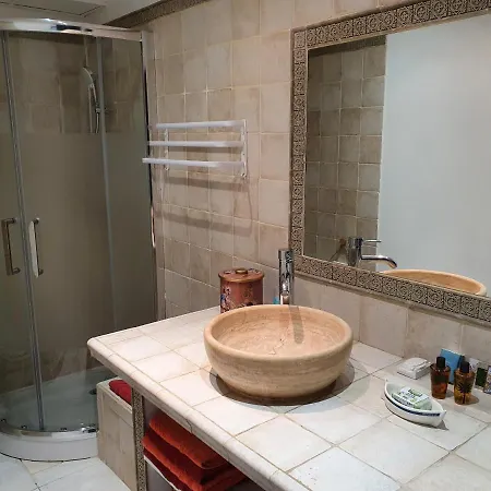Appartement Suquet 22 – 2 Pièces, Cœur Historique, Calme, à 300m, Parking *