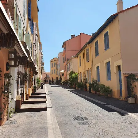 Suquet 22 - 2 Pieces, Coeur Historique, Calme, A 300m, Parking Apartment *