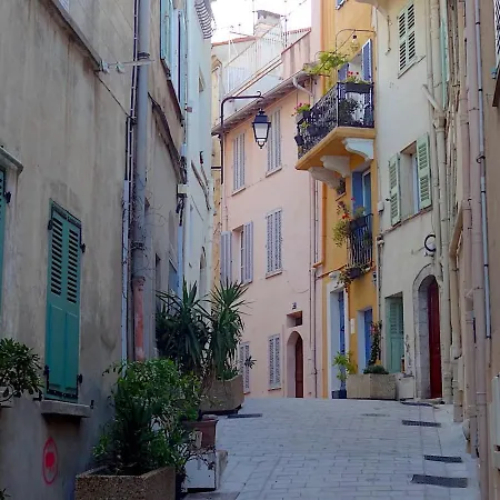 Suquet 22 - 2 Pieces, Coeur Historique, Calme, A 300m, Parking Apartment *
